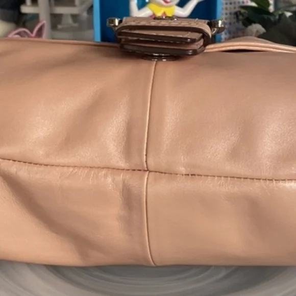 COACH PEACHY PEARL shoulder bag! NWT - Picture 10 of 15